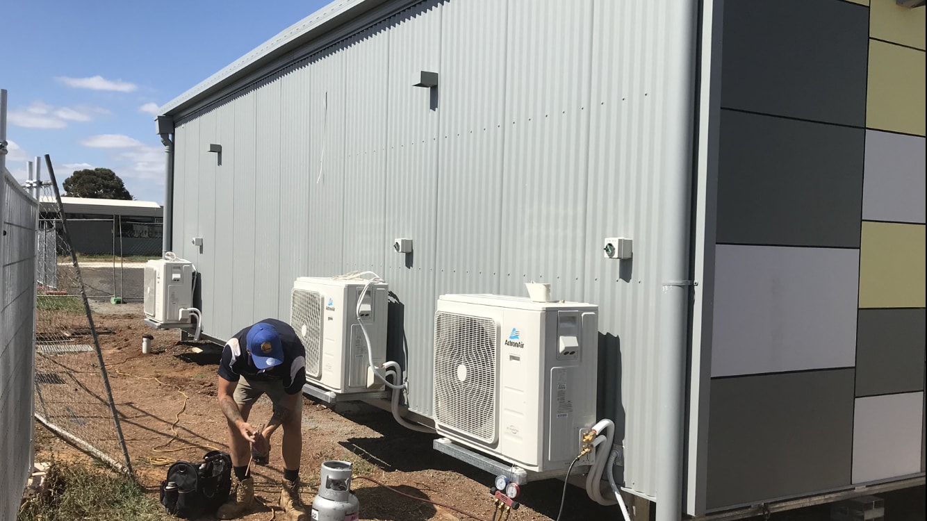 Split system air conditioners Victoria Plumbing and Gas